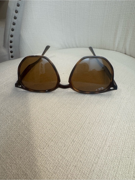 Ray-Ban Tortoiseshell Brown Lens Round Sunglasses main image 4